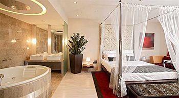 Central Hotel Белград Екстериор снимка
